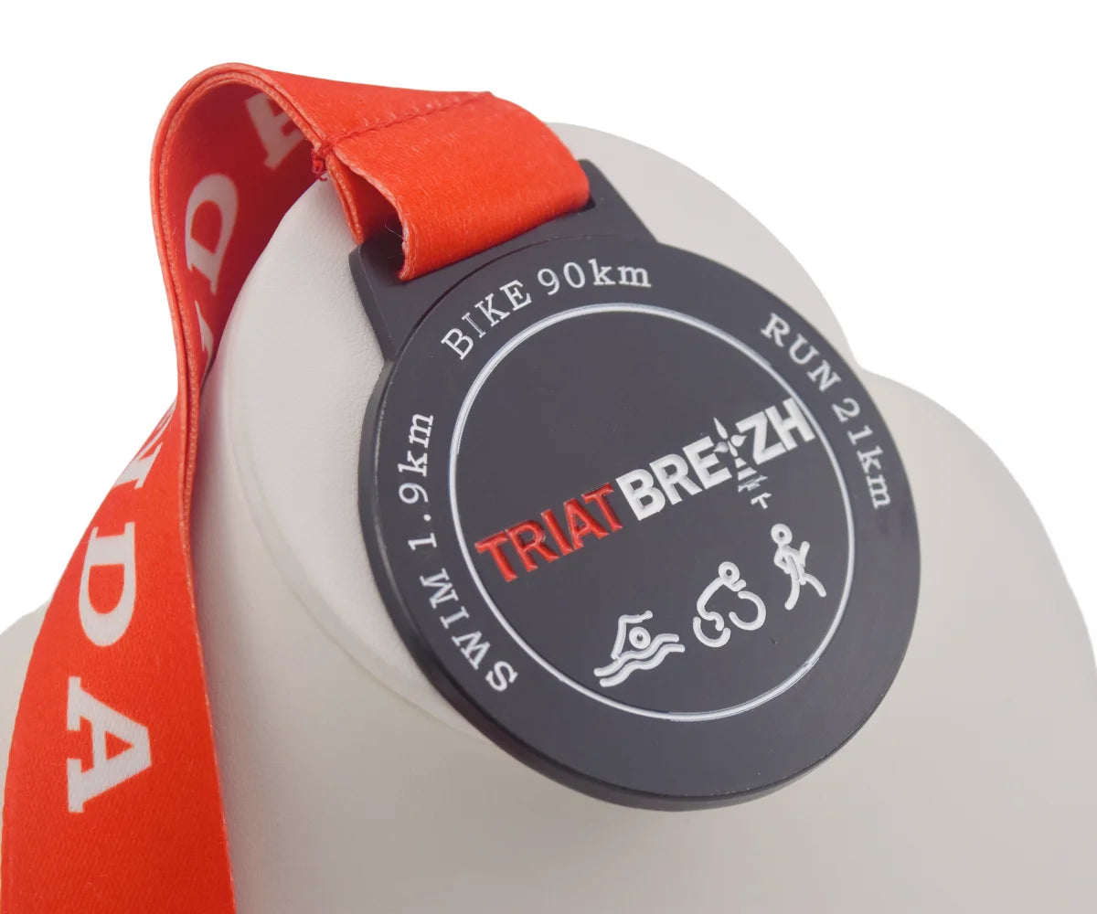 High Quality Custom Triathlon Medals for France Breizh Triathlon Finisher Medals Marathon Swimming Running Cycling Metal Medal