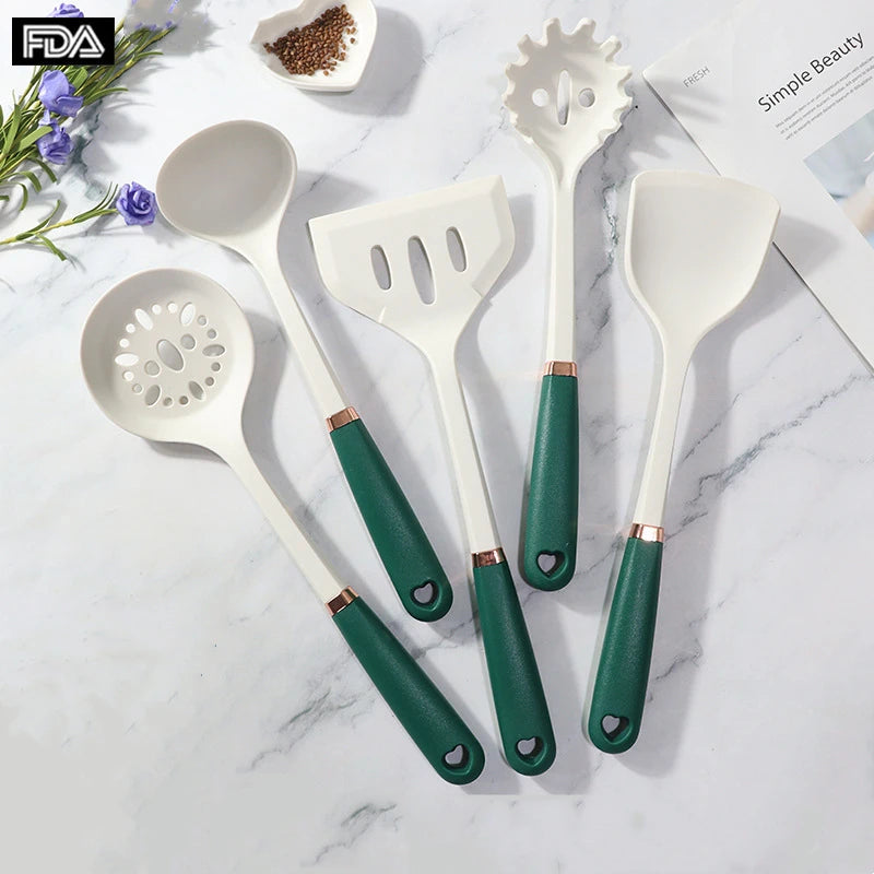 Manjia Kitchen Utensil Set Non-stick Baking Kitchenware Spatula Spoon Accessories Silicone Turner Pasty Server for Cooking