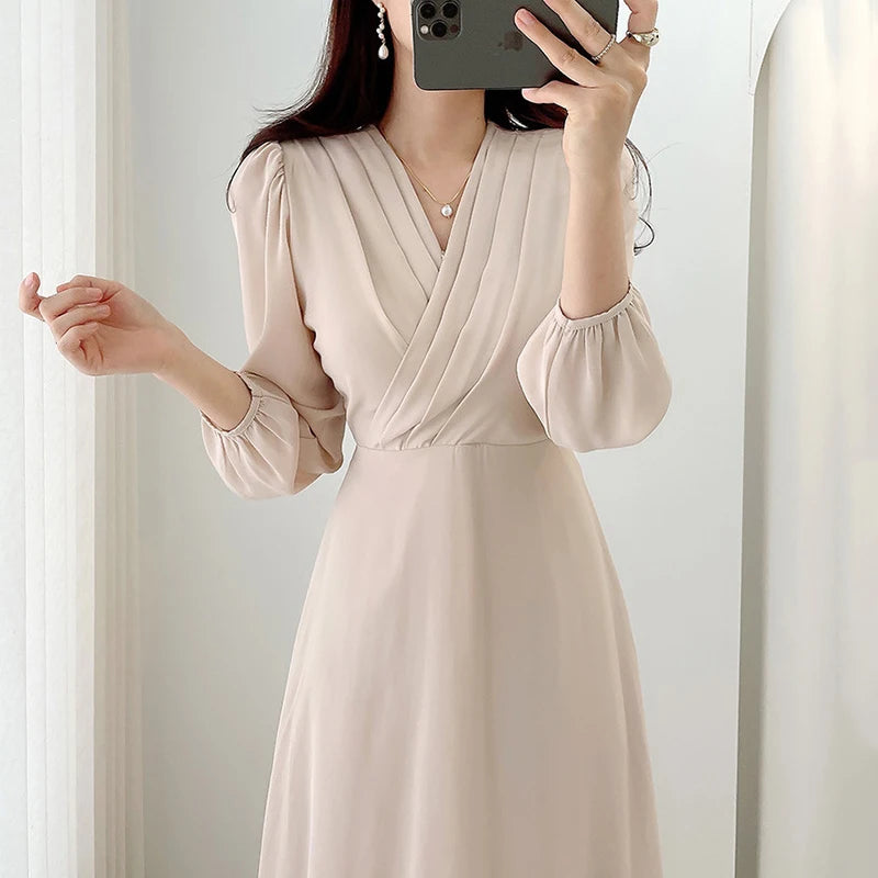 Wholesale 2026 Autumn Korean Chic French Gentle and Thin V-neck Pleated Lace-up Waist Over-knee Long-sleeved Women Chiffon Dress