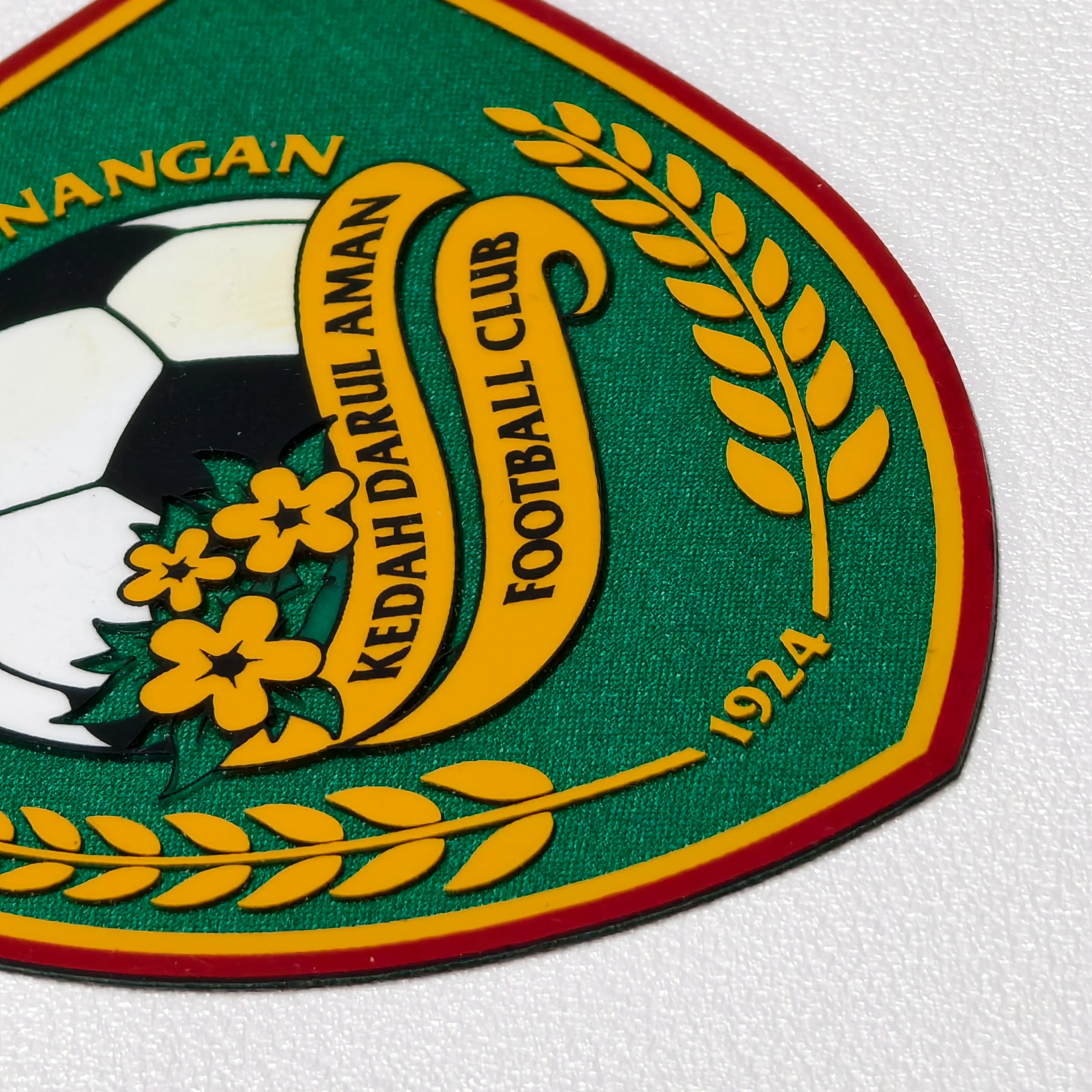 P05 Soccer Badges Heat Transfer Embossed Wholesale Custom Silk Screen Printed 3D TPU Football Club Logo Patches for Sportswear