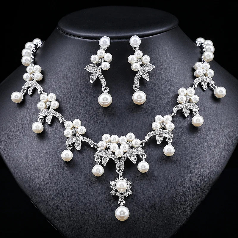 New Design Girls Choker Pearl Necklace Earring Jewelry Pearl Leaves Pendant Necklace Earring Sets for Wedding/Banquet