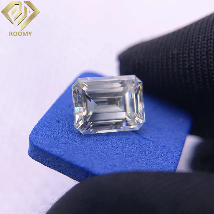 Factory Wholesale GRA Certificate Emerald Cut VVS1 D White Synthetic Moissanite Diamond