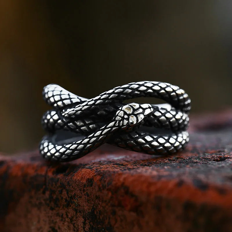 SS8-1105R Creative Designs Retro Punk Snake Men's Ring Exaggerated Antique Fashion Personality Animal Rings
