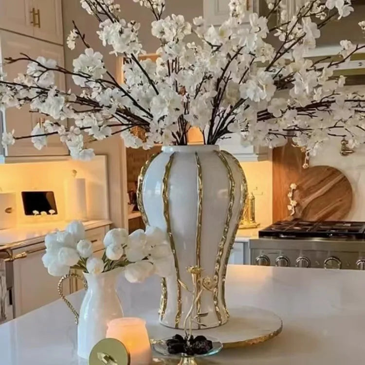 Elegant Ceramic Flower Vase With Electroplated - Decorative and Functional Flower Vase for Home or Office