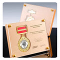 ADL Business Gifts Wooden Plaques Trophy Awards with Acrylic Souvenir Engraving Crystal Love Theme Model