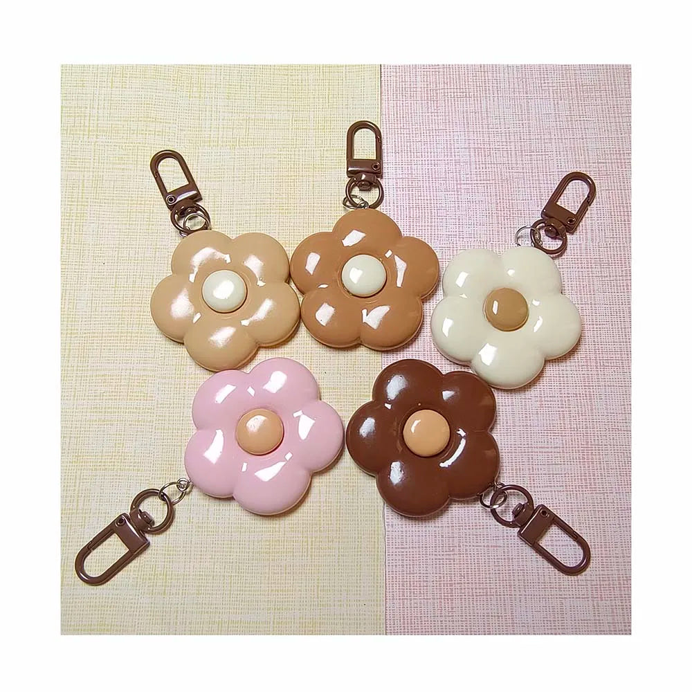 Brown Series Daisy Flower Keychain for Women Girls Keyring Pendants for Car Keyholder Handbag Decor DIY Jewelry Gifts