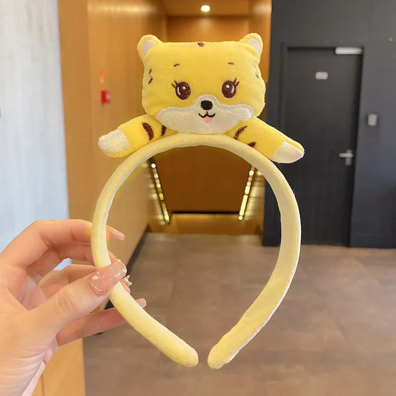 ShanHai the New Year Cute Little Tiger Ears Tiger Headband Animal Pattern Tiger Ears Hairband Fluffy Hair Hoop Theme Costume