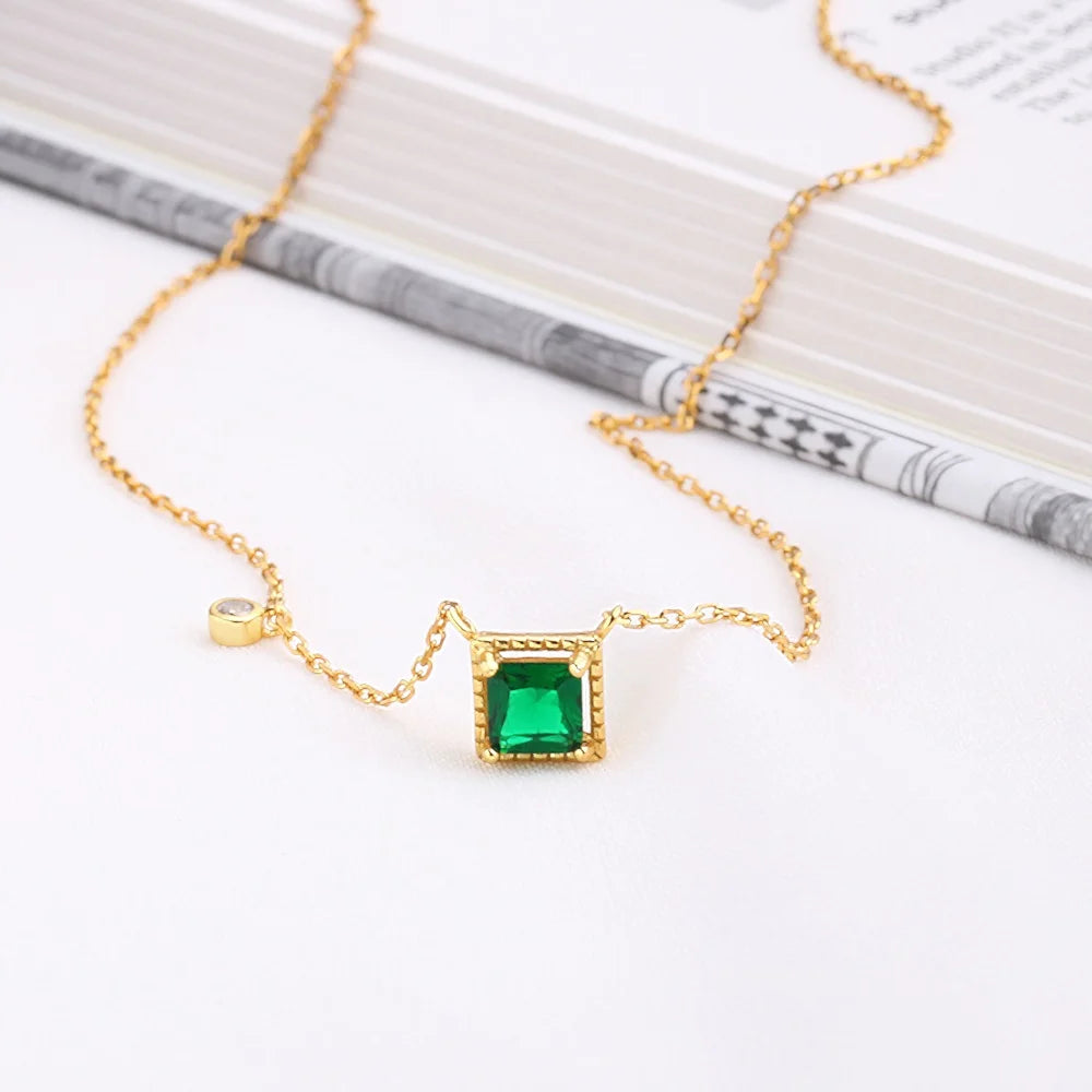Wholesale 925 Sterling Silver with Emerald Zircon Green square Pendant Necklace for Women China Manufacturer Supplier