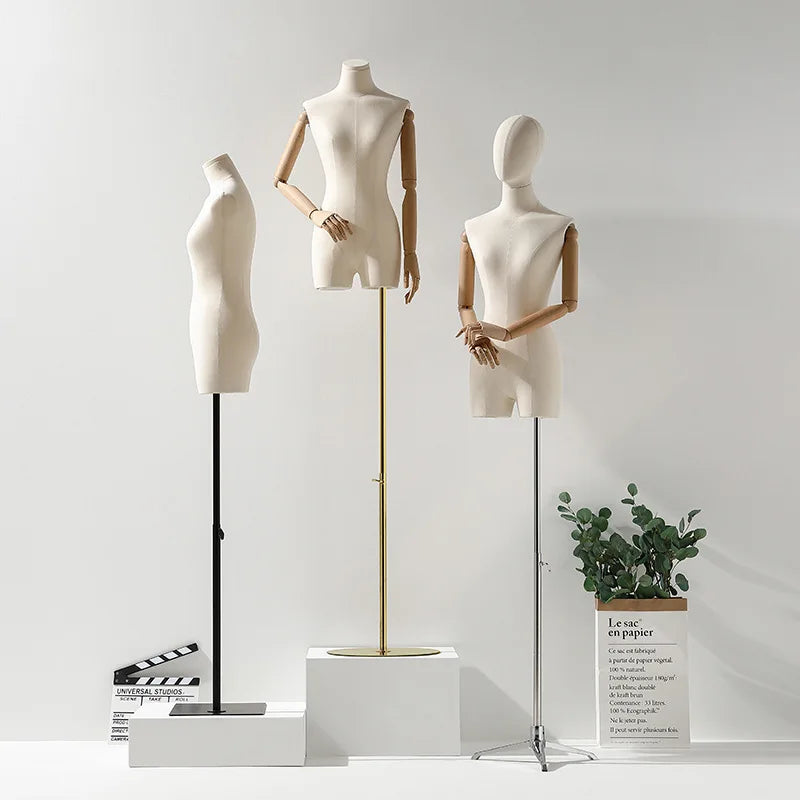 Hot Selling Female Fashion Window Display Mannequins