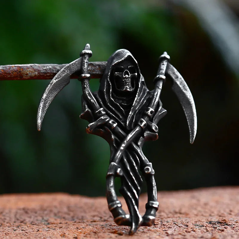 SS8-812P 2023 New Arrival Stainless Steel the Grim Reaper Pendant Skull Death Moth Punk Gothic Jewelry for Men Wholesale Gift