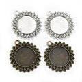20mm Inner Size Antique Silver Plated Classic Flower Style Cabochon Base Setting Charms Pendant