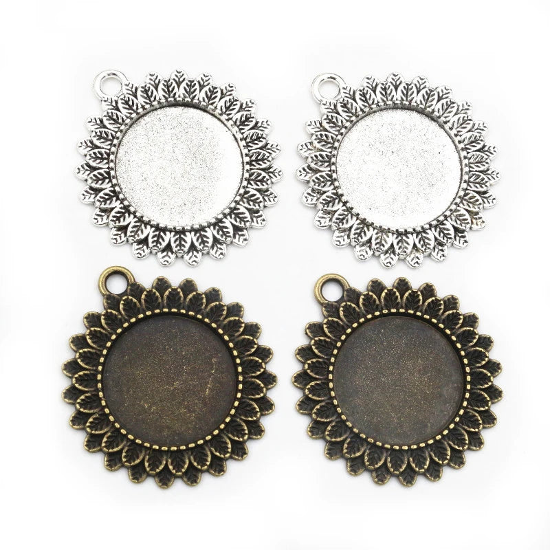 20mm Inner Size Antique Silver Plated Classic Flower Style Cabochon Base Setting Charms Pendant