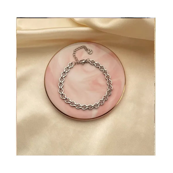 GT New Fashion Simple Design Phoenix Tail Rhombus Hollow Chain Stainless Steel Bracelet for Women