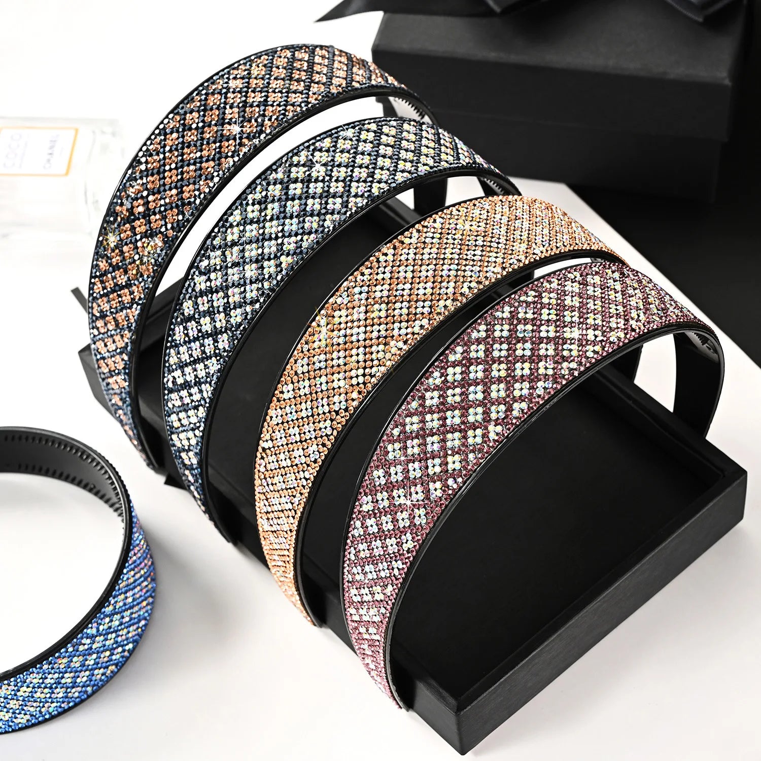 Beifei New Korean Version Rhinestone Thousand Bird Lattice Hair Hoop Retro Wide Edge Pressure Hair Hoop Hair Accessories