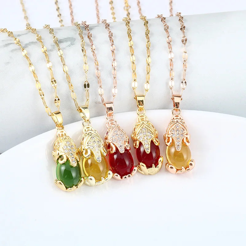 Hot-Sale 18K Gold Plated Titanium Steel Necklaces Crystal Animal Brave Troops Pendant Necklace for Women
