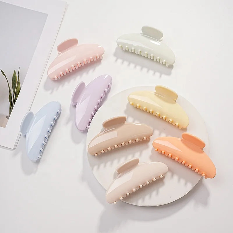 Wholesale Cheap Painted 11CM Solid Color Plastic Large Hair Claw Clips