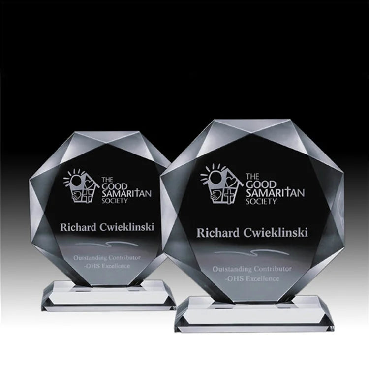2026 Graduation Season Gifts Souvenir Handmade Eco-Friendly Luxury Crystal Trophy Elegant Other Crystal Crafts for Graduation