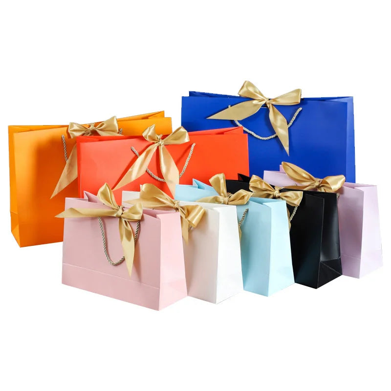 Custom Logo Luxury Art Kraft Ivorypaper Cardboard Paper Box Recyclable Wedding Candy Bag Paper Handbag for Crafts