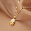 Wholesale Fashion Dainty Luxury Stainless Steel 18k Gold Custom Necklace Water Drop Shell Rose Necklaces