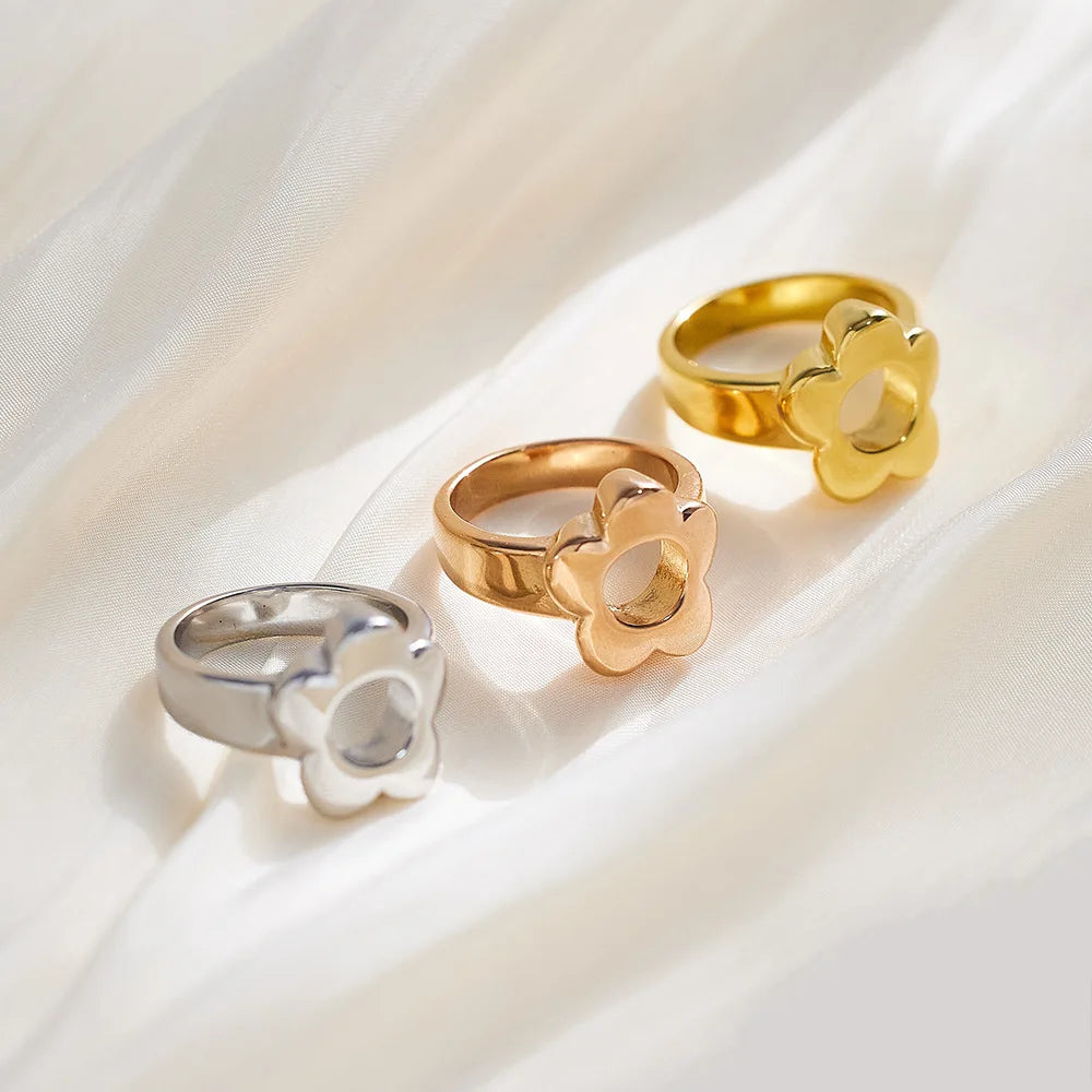 Beimai OEM Hollow Flower Titanium Steel Women's Ring