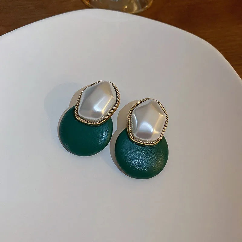 Versatile French Vintage Ins Inspired Geometric Style Drop Earrings Fashionable Girl's Accessory