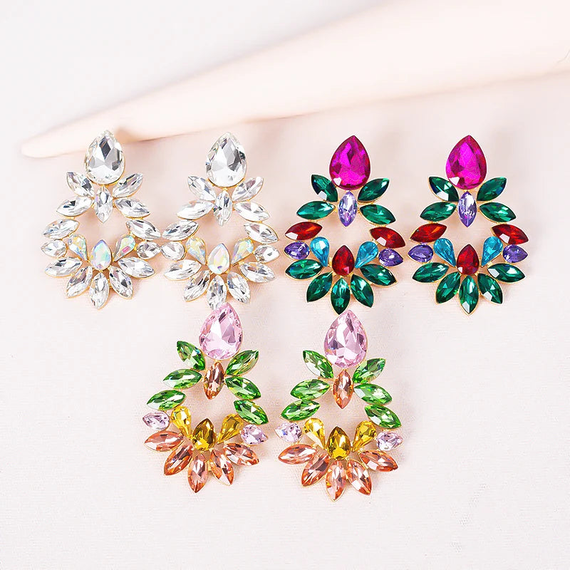 Wholesale Colorful Diamond Fashion Earrings Shiny Rhinestone Crystal Geometric Flower Stud Earrings for Women