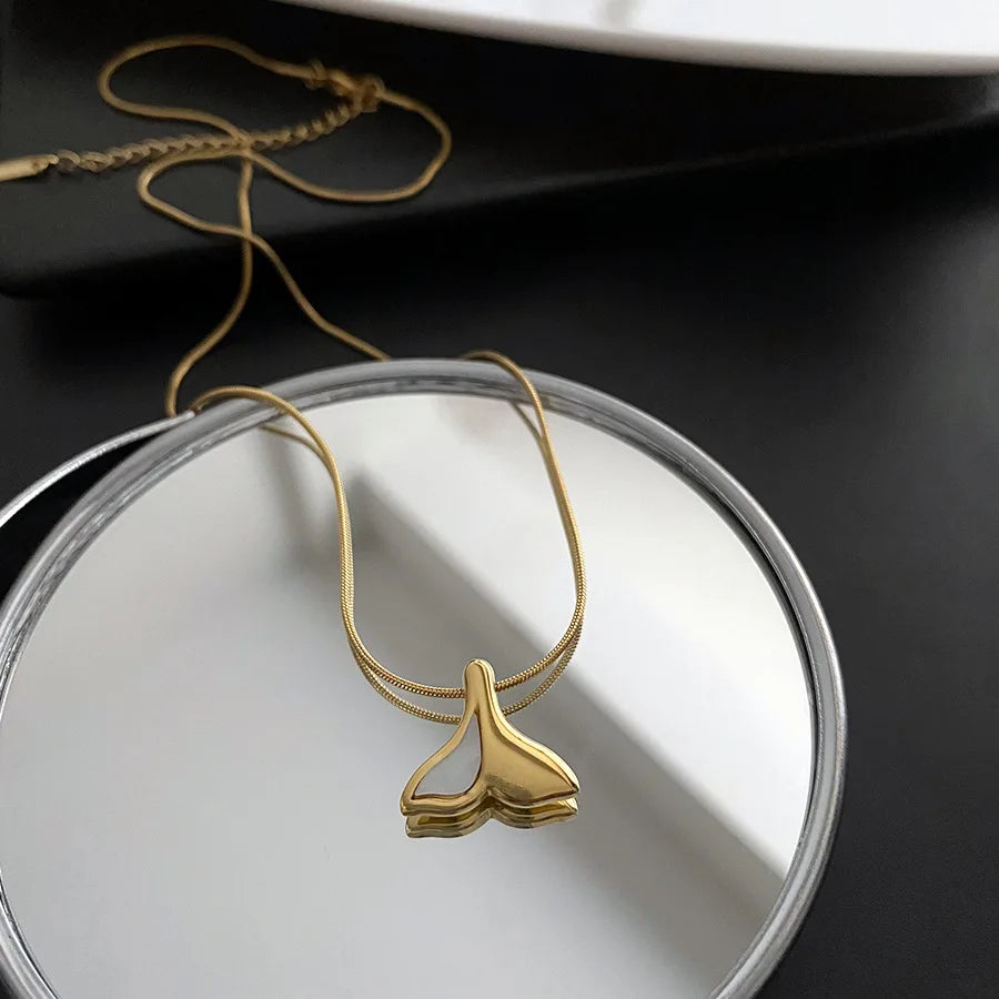 Good Quality 18K Gold Plated Shell Fish Tail Pendant Necklace Stainless Steel Snake Chain Tail Necklace