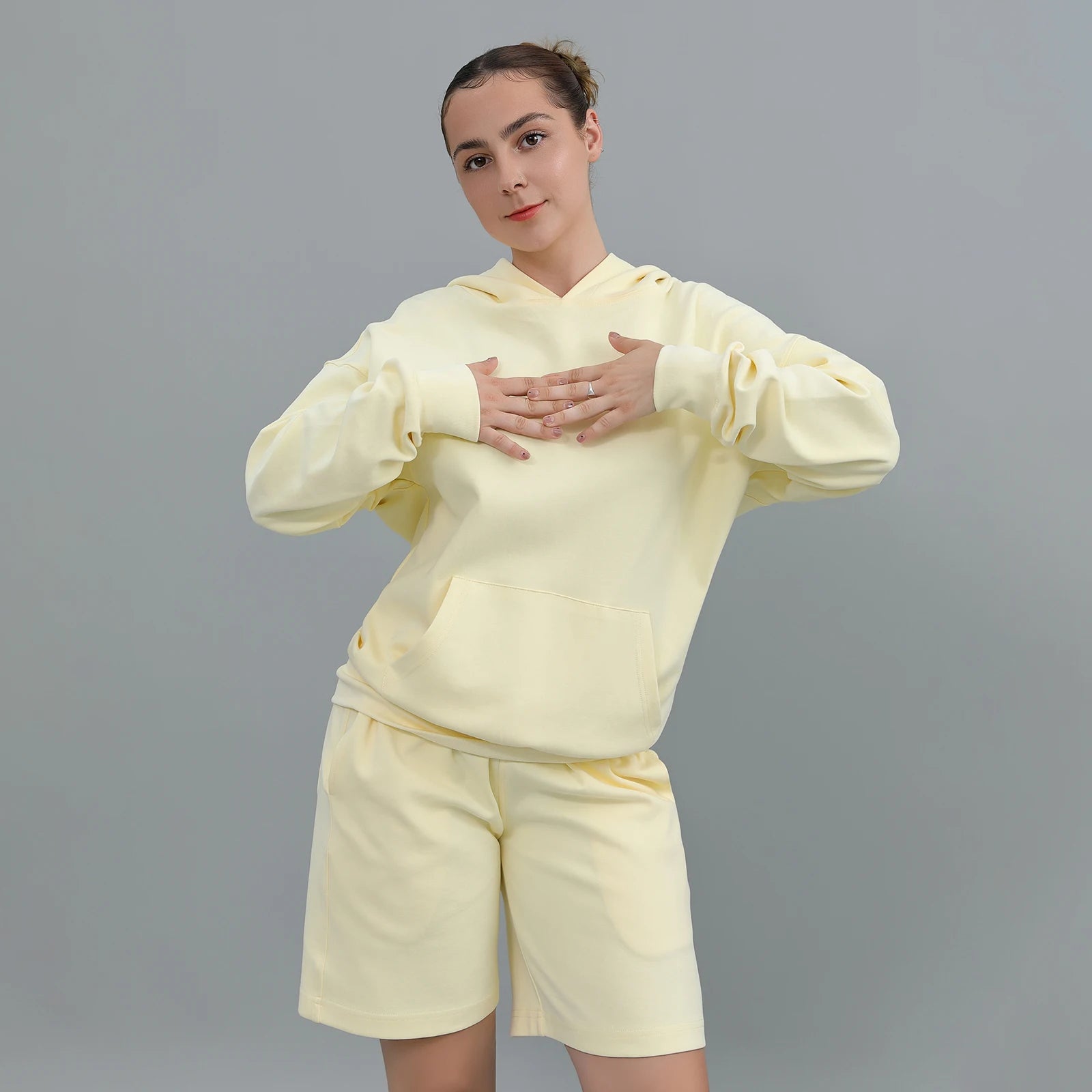Women's Tracksuit Clothes Wholesale Cotton Two Piece Oversize Hoodie and Shorts Set Custom 2 Piece Set Women