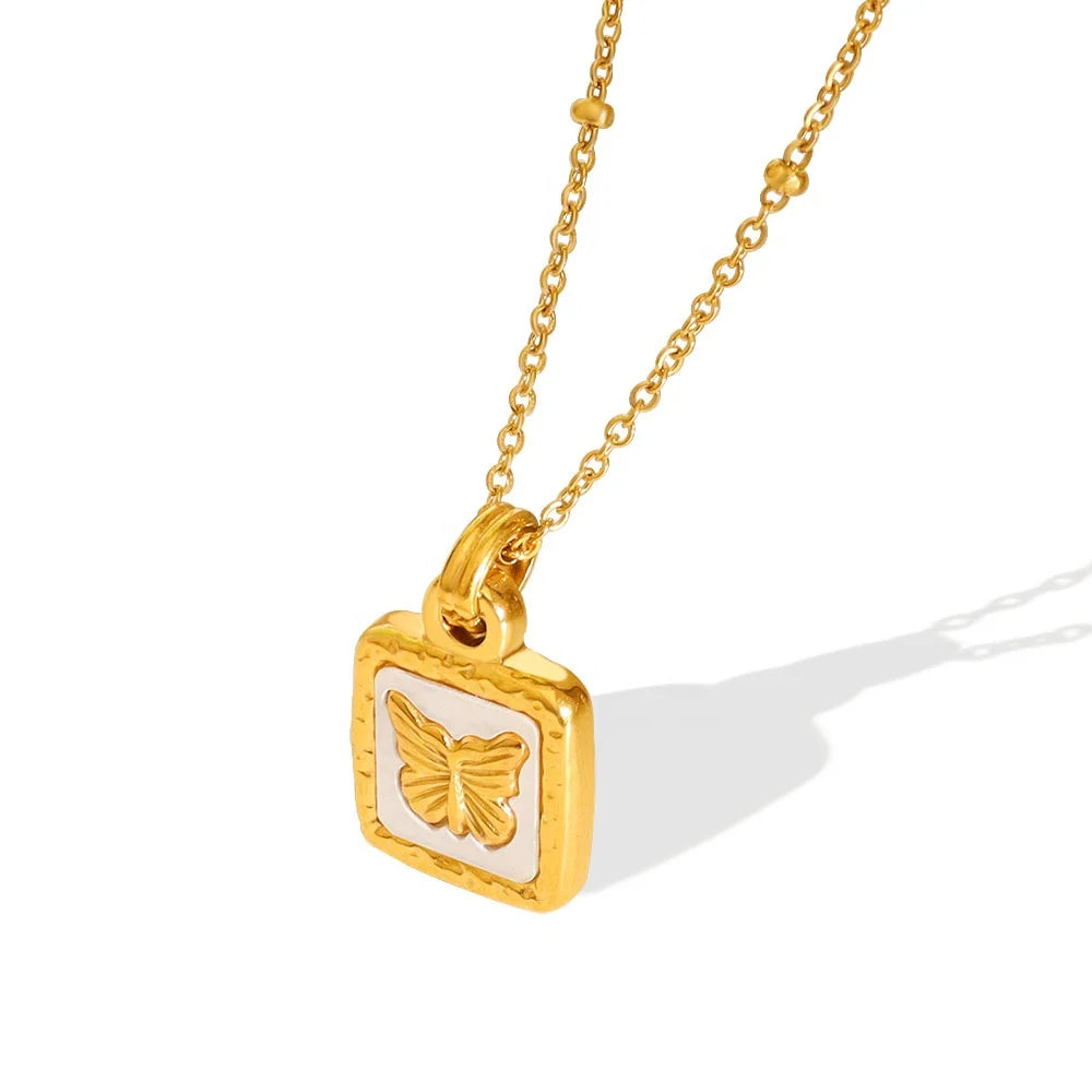 Romantic 18K Gold Plated 316L Stainless Steel White Sea Shell Butterfly Clavicle Chain Necklace for Women Daily Party Wear