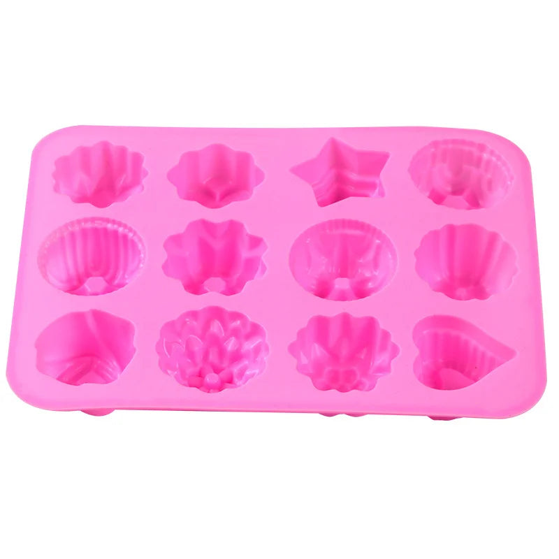 High Temperature Resistant 12 PCS DIY Food Grade Silicone Mold for Making Candle Chocolate Pudding Silicone Candle Molds