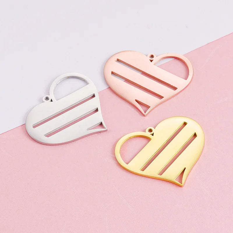 BASQUESUN Hot Selling Mirror Stainless Steel Heart DIY Heart Hollow Can Be Customized Laser Engraved Pendant Accessories