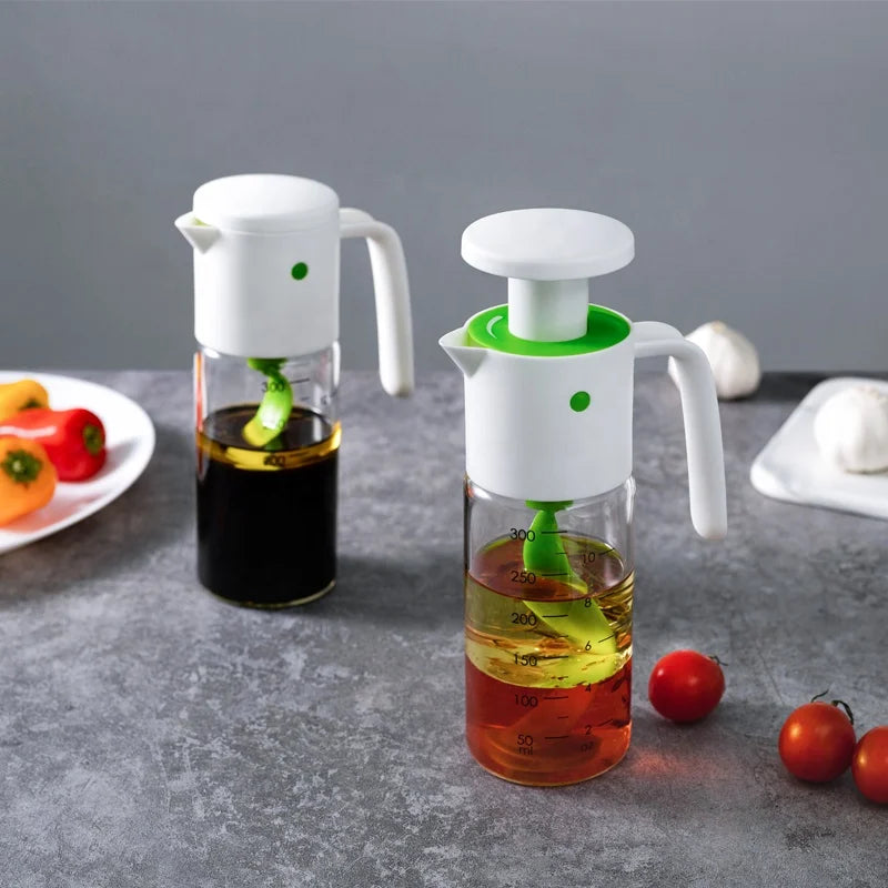 New Design Press-Mixer Hand Salad Dressing Shaker and Salad Blender with 330ML Borosilicate Glass