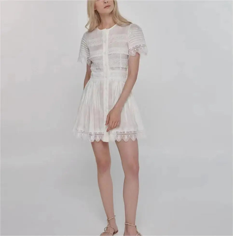 2024 Summer Resort Style Fashionable Elegant Round Neck Pleated Lace Splicing Short-Sleeved Single-Breasted Dress
