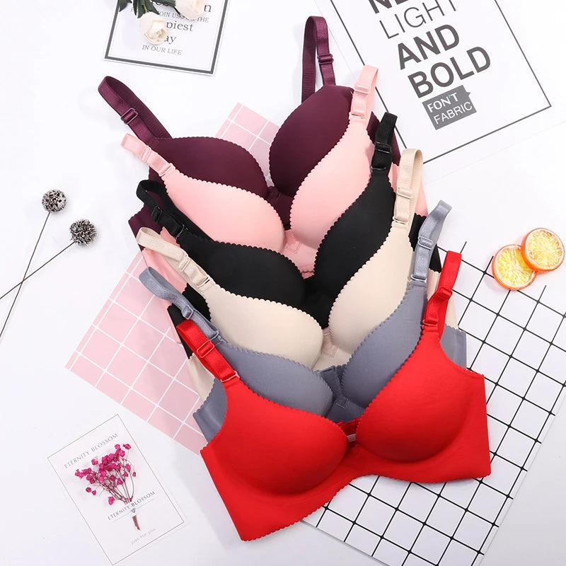 Bra 38 B Push up Wholesale Europe Selling Customized Plus Size Push up Seamless Strapless Adhesive Sport Ultra-thin Bonded Bra