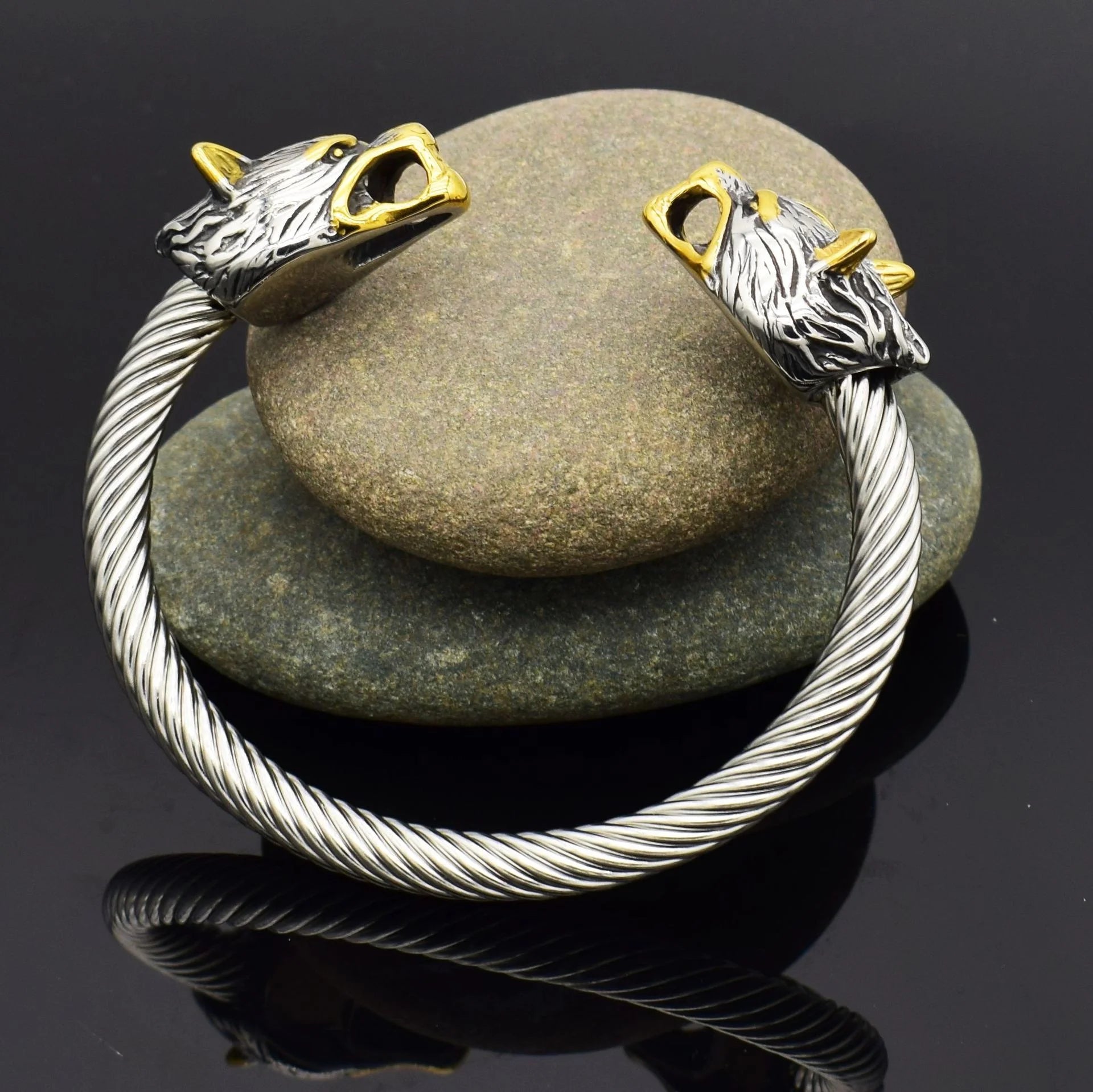 MECYLIFE Nordic God of War Stainless Steel Viking Wolf Head Bracelet for Men Wire Bracelet Bangle