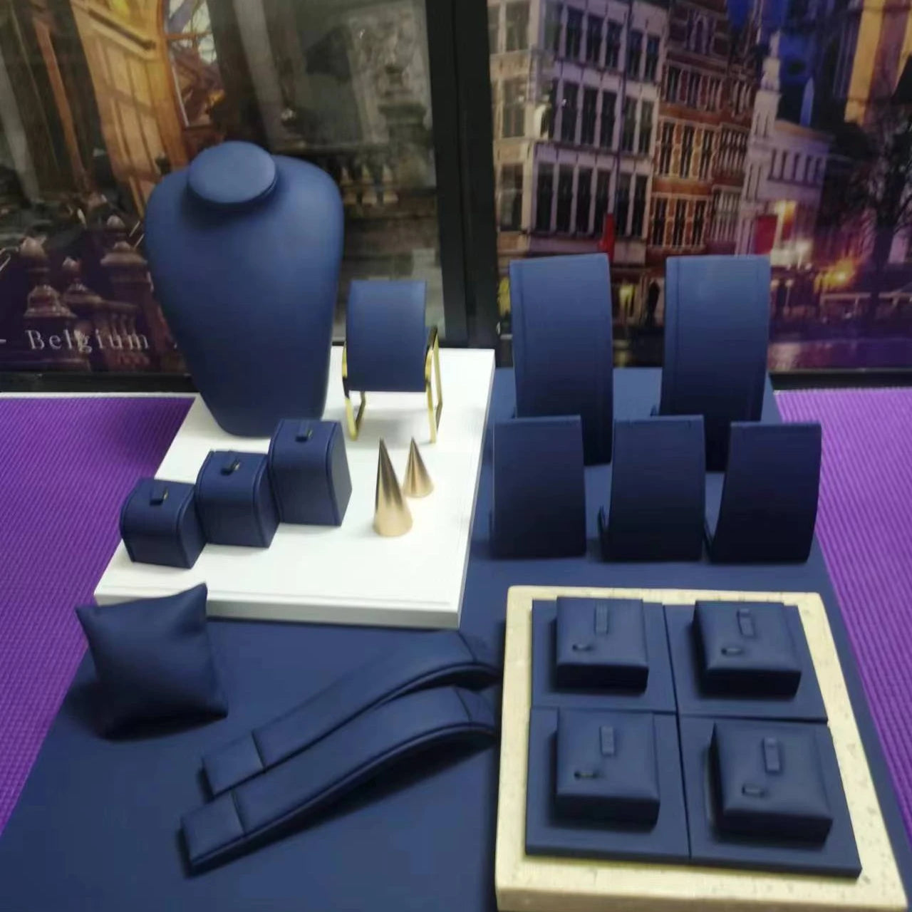 Wholesale High Quality Blue PU Leather Jewellery Shop Props Necklace Earrings Jewelry Display Stands Set