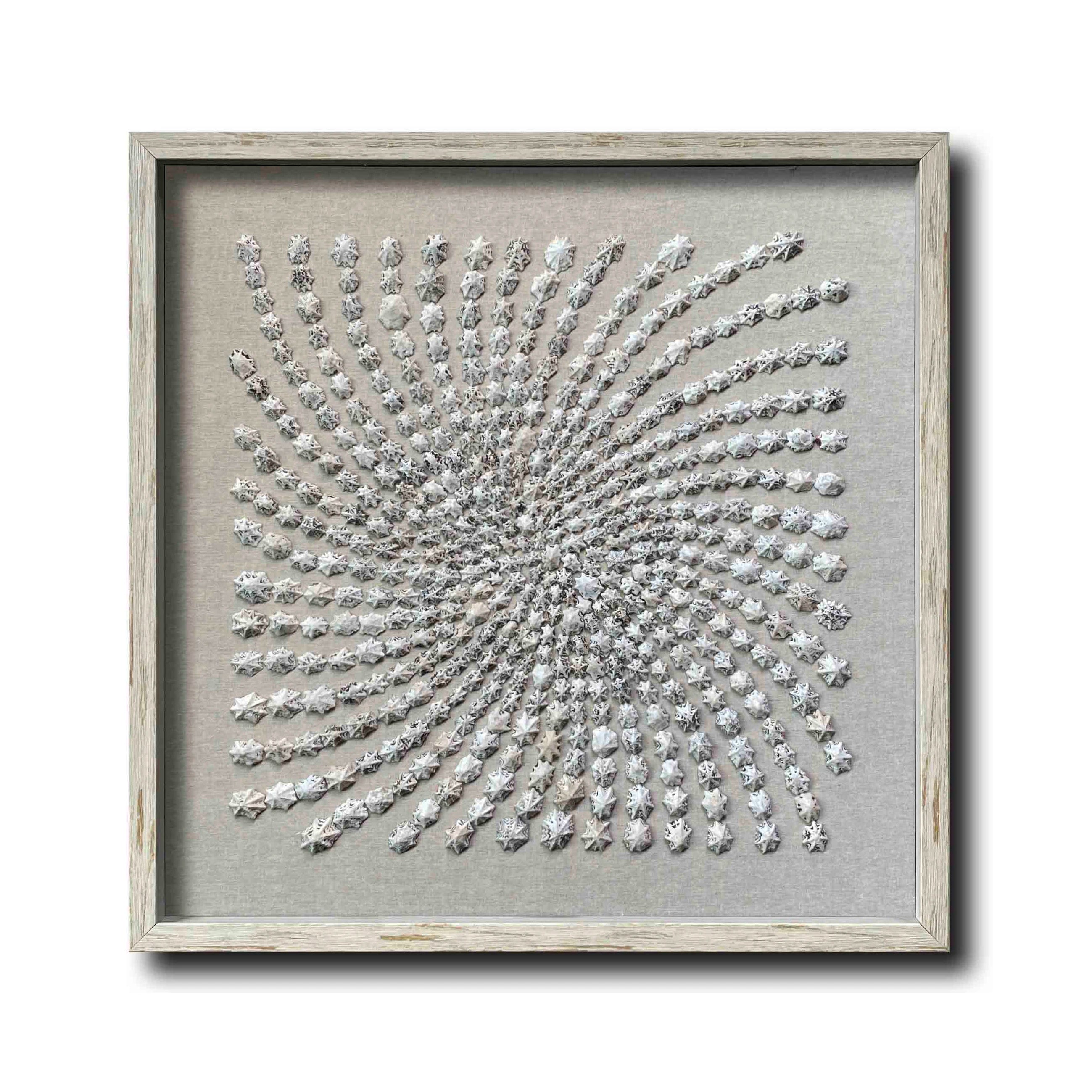 Original Art Factory Wholesale Glass Decor Beautiful Conch Canvas Wall Hanging Painting Leather Box Hotel Home Wall Art