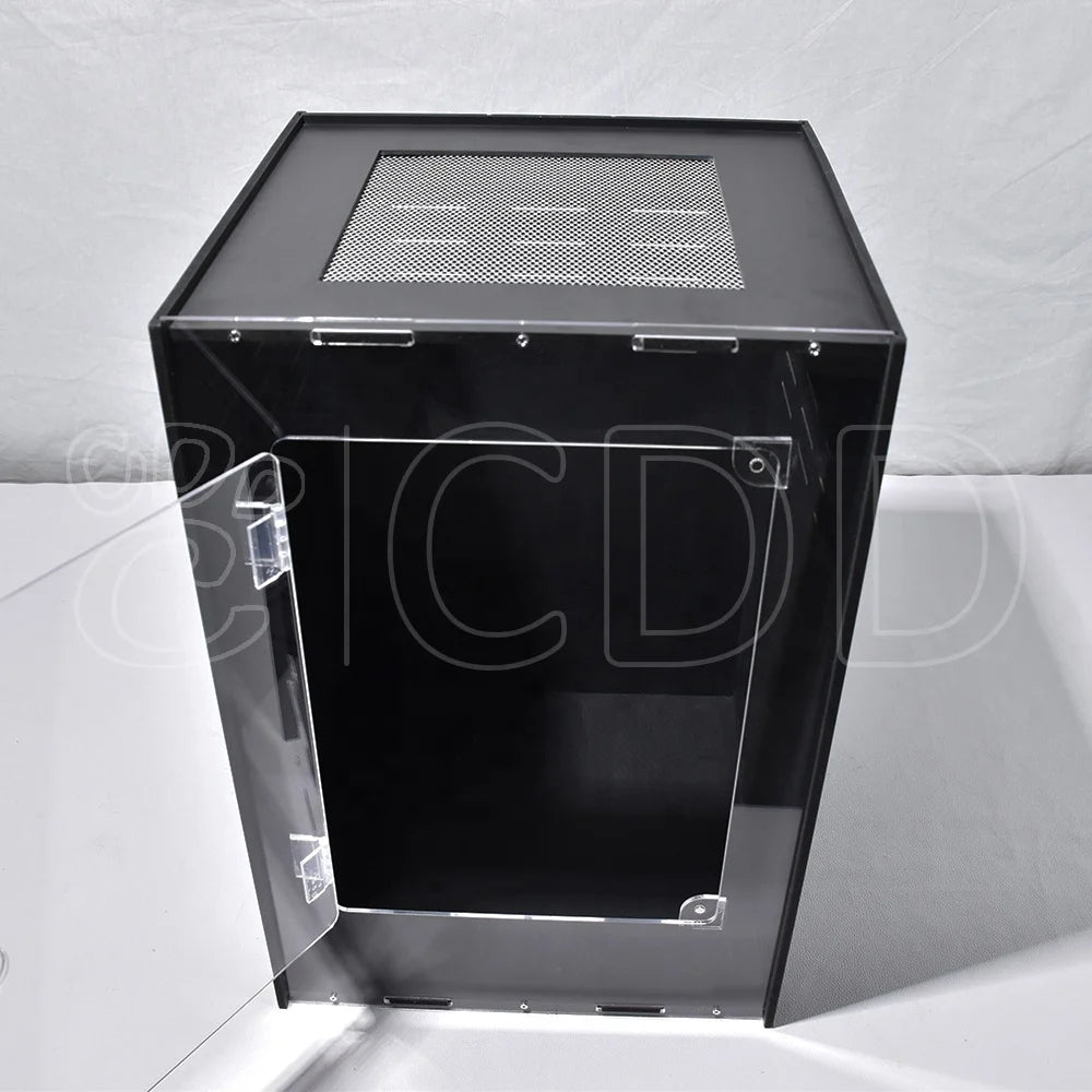 Beautifully Designed Modern Acrylic Gecko Enclosure Crystal Clear Large Reptile House Effortless Maintenance Secure Box Packed