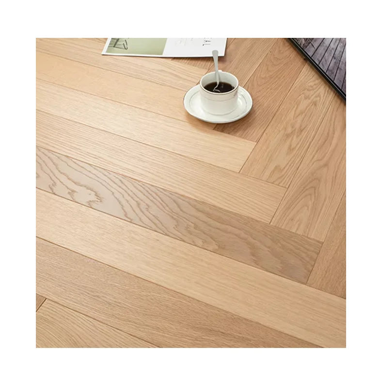 Modern Design Luxury Slightly Brushed Herringbone Pattern Multilayer 15mm Thick UV Coated Oak Wood Engineered Living Room