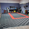1.8cm Thickness Anti-Slip Plain PVC Garage Floor Tiles Interlocking Splicing for Car Wash Room 4S Garage Use