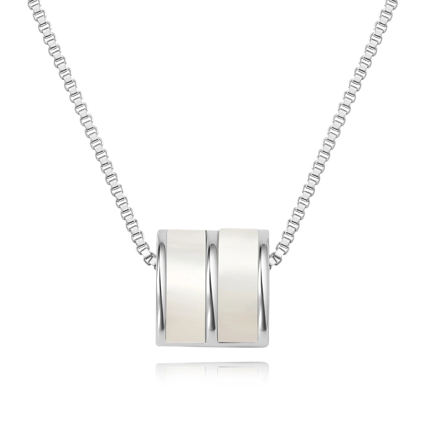 High Natural Mother-Of-Pearl Fritillary Pendant Necklace Brass Chain Jewelry Fashion Necklace Factory Wholesale