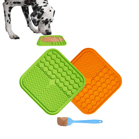 ZMaker 21*21*1cm Dog Lick Mat with Suction Cups Interactive Pets Licking Pad Silicone Dog Lick Mat