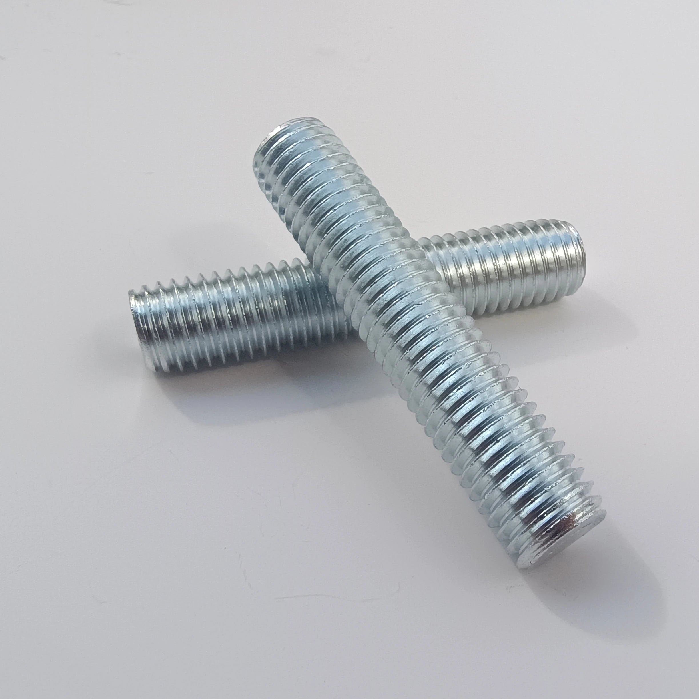 Galvanized Steel Zinc Plain Finish Professional Quality Threaded Pin Bolt DIN 976 Full Thread Rod Screws for Machinery