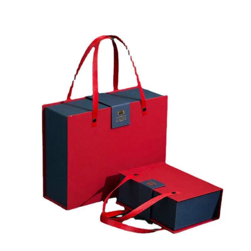 Wholesale Paper Box New Portable Birthday Wedding Souvenir Fashion Creative Gift Box with Handle and Magnetic Closure