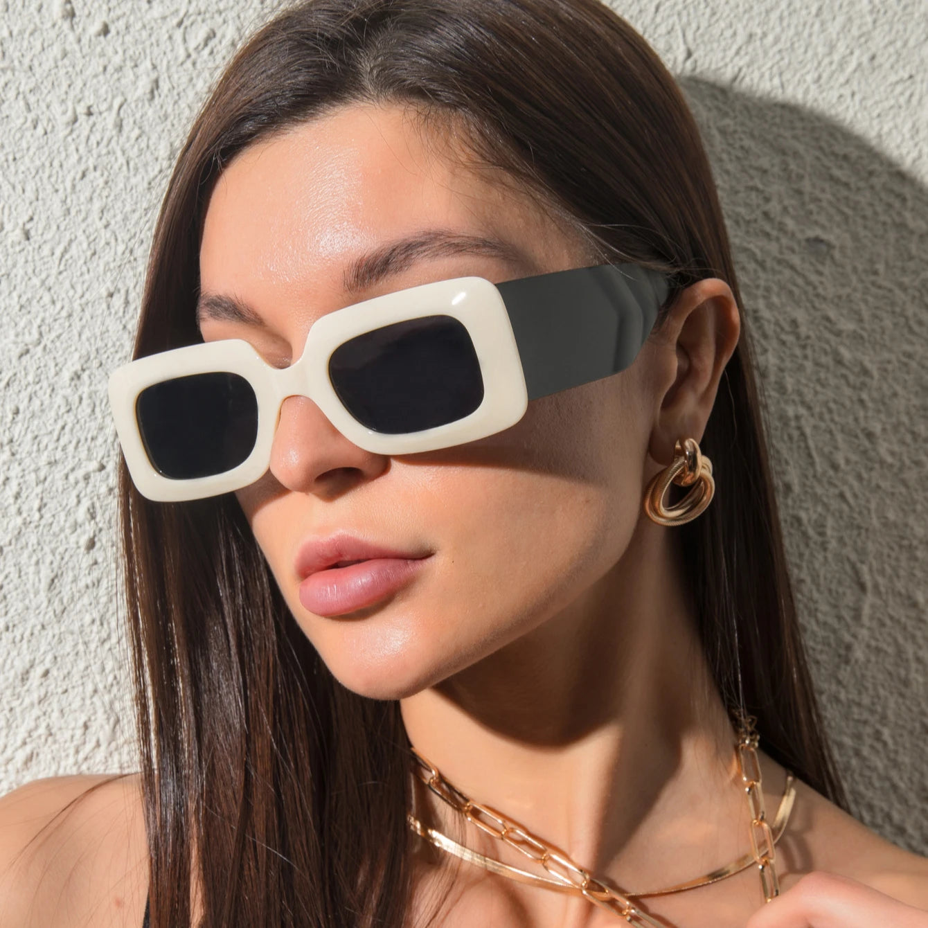 2021 Summer Retro Style Square Sunglasses for Men and Women White PC Frame Wide Side New Trend