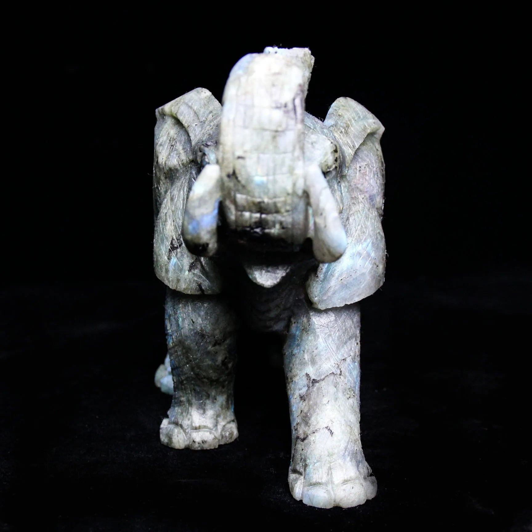 Huiying Natural Gemstone Hand Carved Crafts Labradourite 217*153mm Hand Made Elephants Head Statues