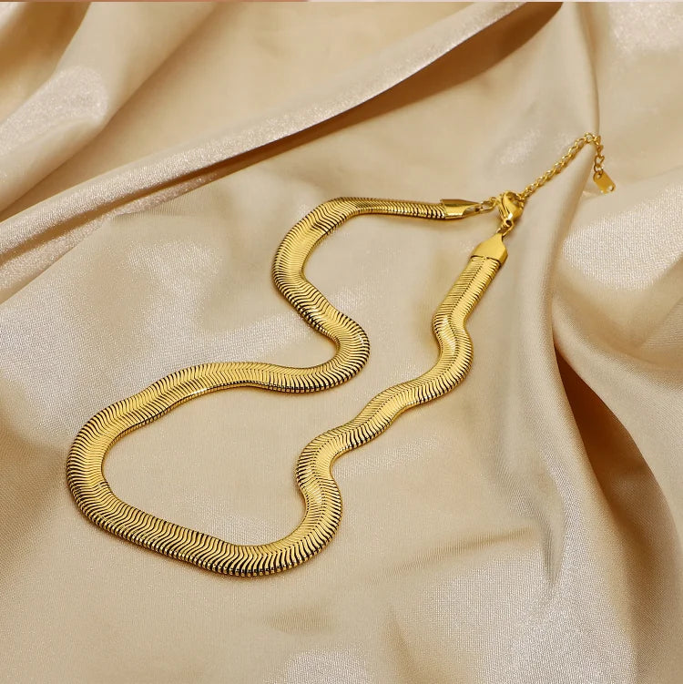 8mm Thick Soft Herringbone Chain Choker Necklace Stacking Jewelry Woman Gold Plated Stainless Steel Snake Chain Necklace