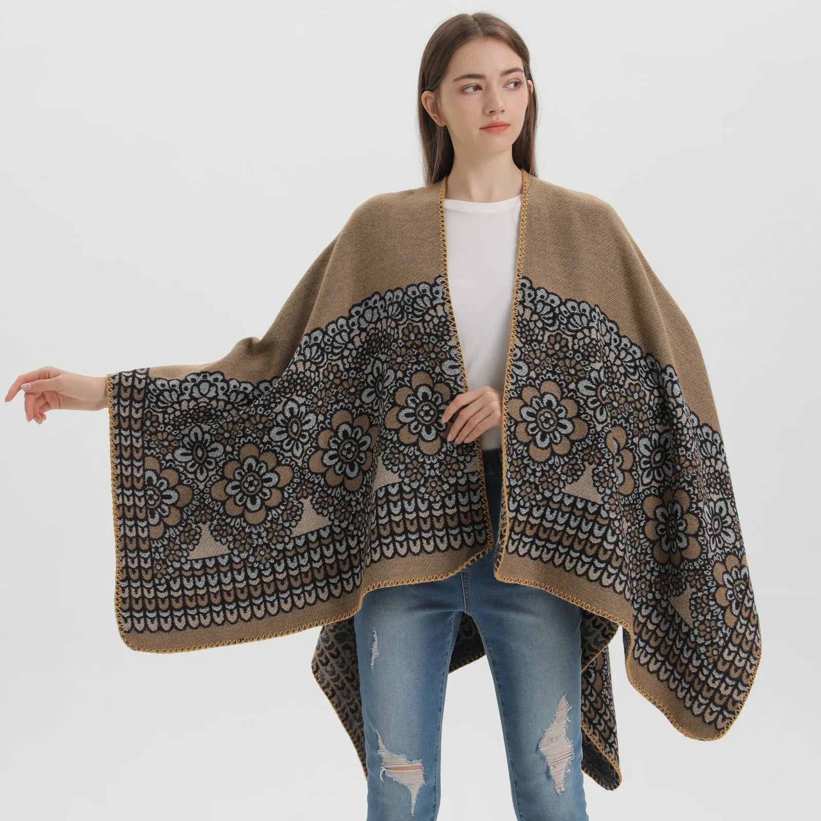 Winter Cashmere Nepal Ponchos Thickened Cloak Split Fork Shawls Female Fox Trim Cashmere Flower Pattern Capes for Women Ponchos