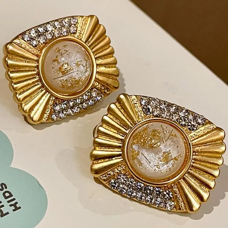 Wholesale Fashion Jewelry Winter Vintage Temperament Metal Geometric Square Ear Clip Full of Diamond Gold Foil Resin Earrings