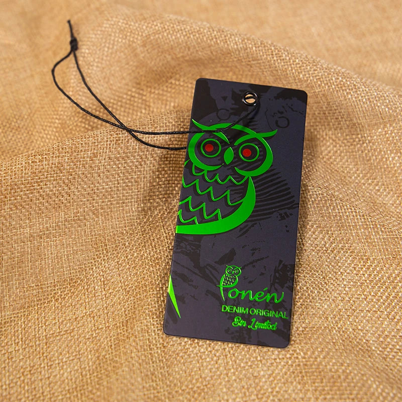 Premium Custom Clothing Hangtag Green Gold Foil Swing Tag 800g Black Paper Cardboard Material for Clothing